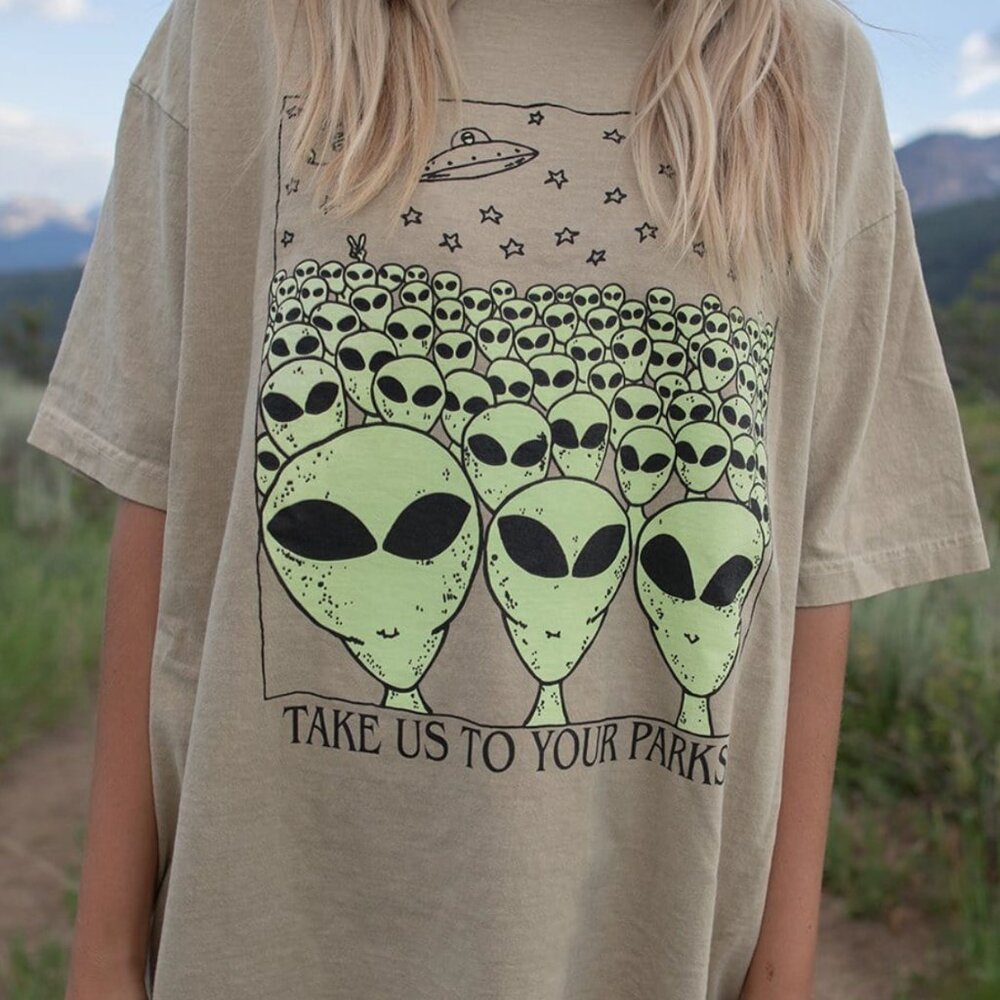 Indy Brand 'Aliens' Oversized Tee, Size Large
